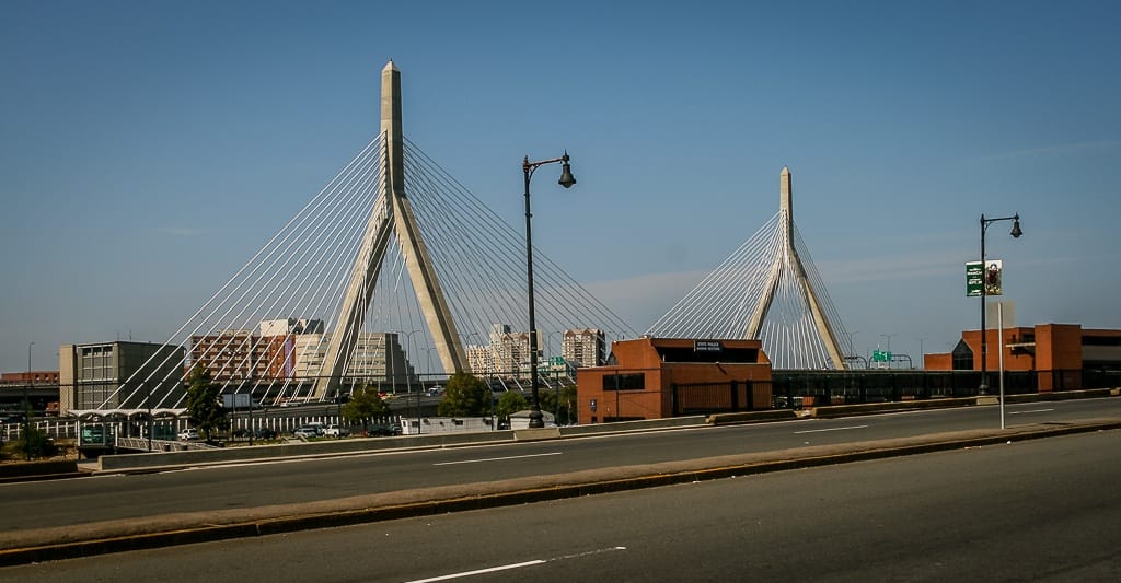 neue Autobahn-Brücke über den Charles River