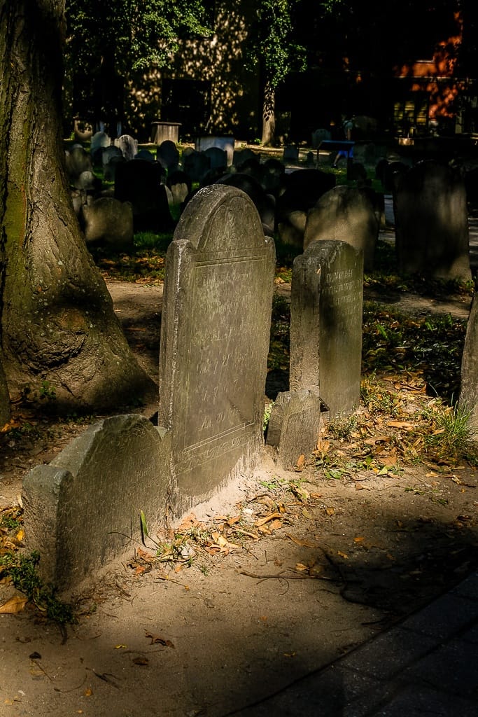 Granary Burying Ground - einer der alten Friedhöfe entlang des Freedom Trail