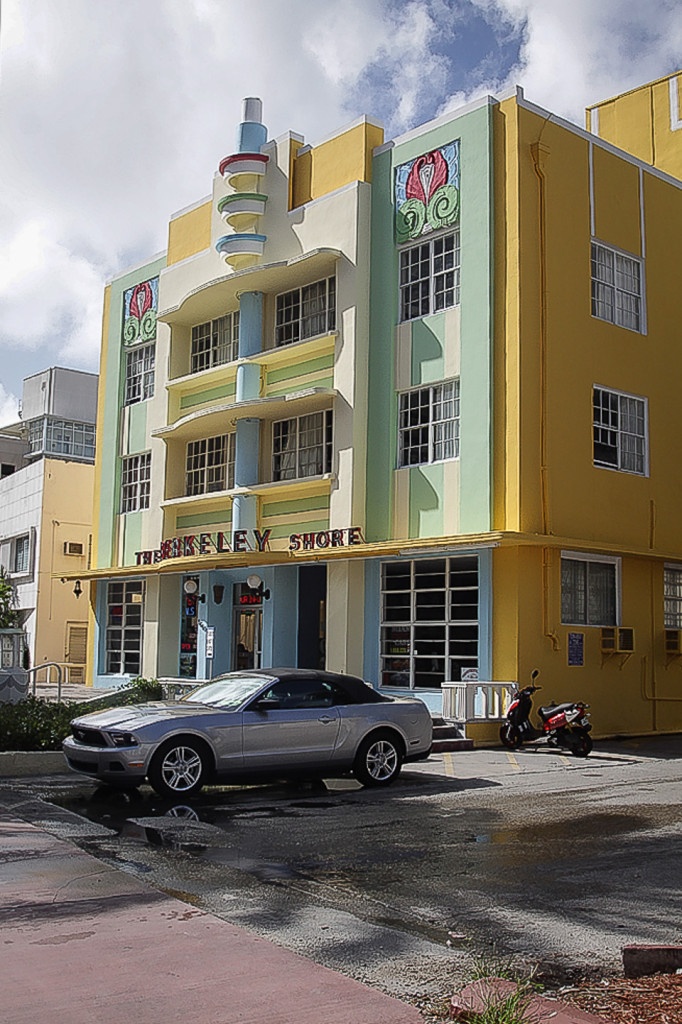 Art Deco Hotel South Beach