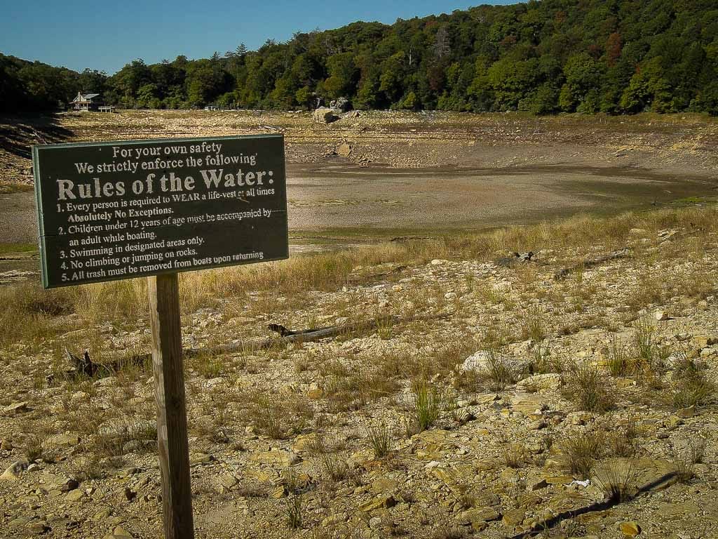 lustiges Schild am Mountain Lake