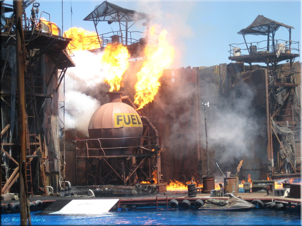 Waterworld Show Universal Studios