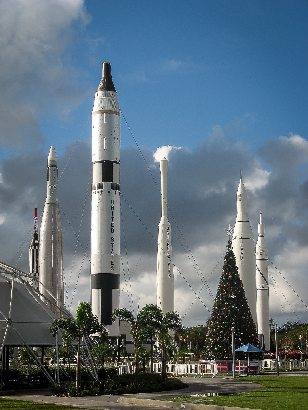 Rocket Garden im Christmas Look