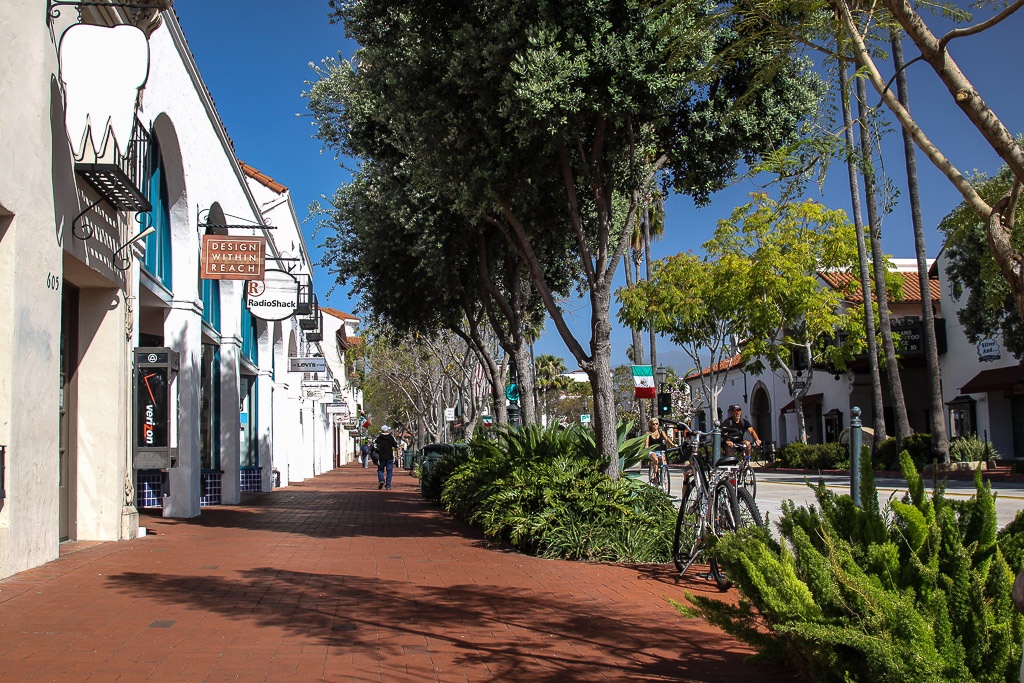 Einkaufsstraße in Santa Barbara